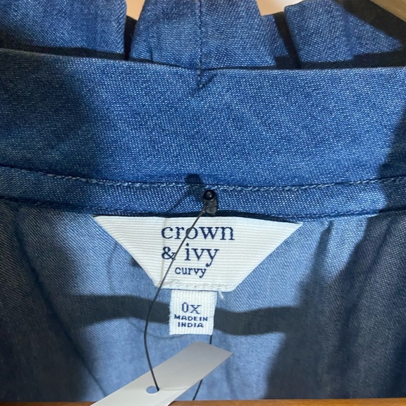 Crown & Ivy Denim Tops. Size- L - Picture 11 of 11